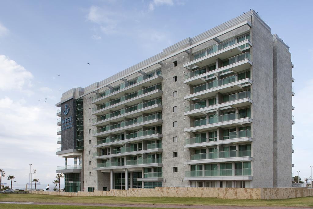 West All Suites Hotel Așdod Exterior foto